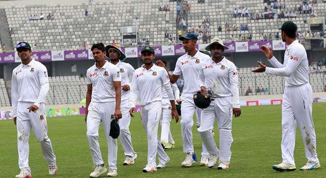 প্রথম দিন শেষে ১৬৬ রানে পিছিয়ে বাংলাদেশ