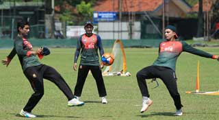 নিজেদের প্রস্তুত করতে ঘাম ঝড়ালেন টাইগাররা