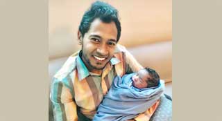 পুত্রকে নিয়ে খুশির সঙ্গে চিন্তিতও মুশফিক!