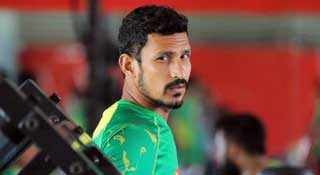 নাসিরের ৫ রানের আক্ষেপ
