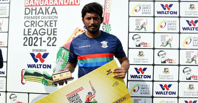 হাজার রানের মাইলফলকেও বিজয়ের আক্ষেপ