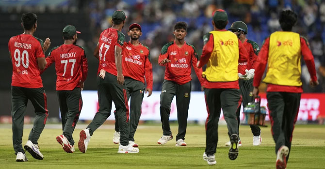 সুপার ফোরের প্রথম ম্যাচে মাঠে নামছে বাংলাদেশ-শ্রীলঙ্কা
