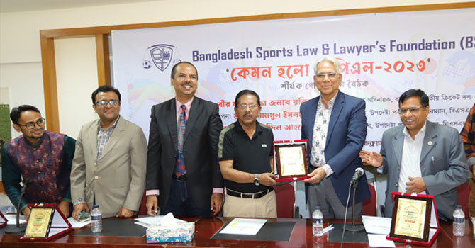 ‘বিপিএল ব্র্যান্ডিংয়ে খুব পিছিয়ে, প্রয়োজন উদ্ভাবনী চিন্তা’