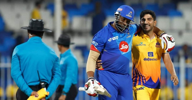 ব্রাভোর পর ওয়াসিম-পুরানে এমিরেটসের টানা দ্বিতীয় জয়