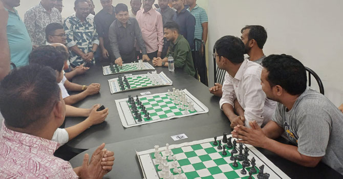 শেরপুরে ডিএসএ’র প্রতিযোগিতায় ৪০ জন দাবাড়ু