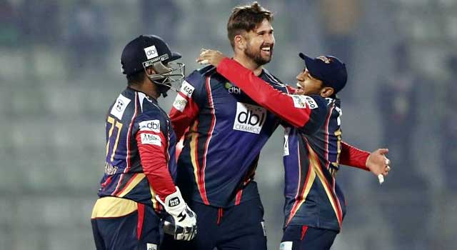 রাজশাহীকে হারিয়ে শীর্ষে চিটাগং