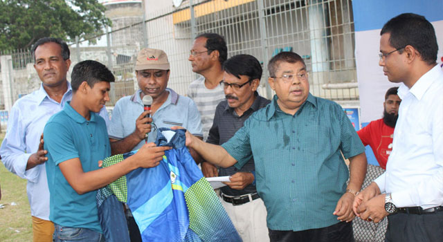 যশোরে অনূর্ধ্ব-১২ ক্রিকেট কার্নিভাল