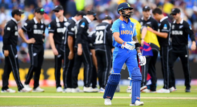 ভারতকে বিদায় করে ফাইনালে নিউজিল্যান্ড