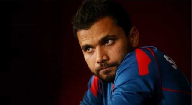 রাজনীতির মাশরাফিকে নিয়ে বিতর্ক কেন?
