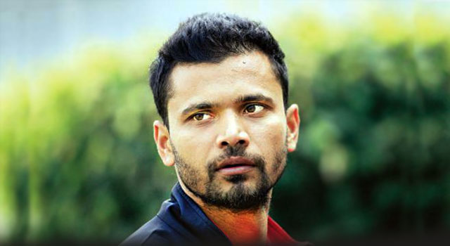 মনের লুকিয়ে রাখা আক্ষেপ ঝাড়লেন মাশরাফি