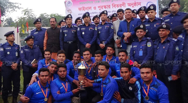 কনস্টেবল সোহাগের ঝড়ো ব্যাটিংয়ে চ্যাম্পিয়ন শেরপুর