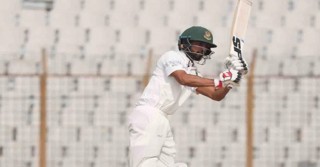 আবারও সাদমান ইসলামের সেঞ্চুরি