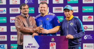 বিপিএলে বিশ্ব রেকর্ড স্পর্শ করলেন রসিংটন