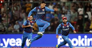 ইংল্যান্ডকে হারিয়ে বিশ্বকাপে আফগানিস্তানের প্রথম জয়