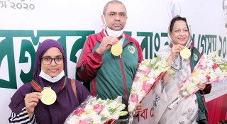 মিশ্র দলগত দাবার স্বর্ণ জয় আনসারের