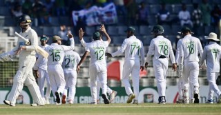 চতুর্থ দিন শেষে বাংলাদেশ শিবিরে জয়ের সুবাস