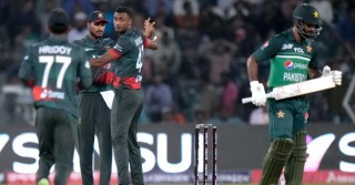 ওয়ানডে বাদ, পাকিস্তানে পাঁচটি টি-টোয়েন্টি খেলবে বাংলাদেশ