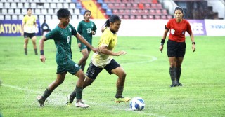 অনুশীলন মাঠেই হবে ম্যাচ, থাকবে না দর্শক
