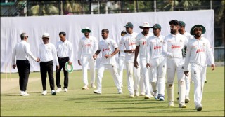আশা জাগিয়েও হারের লজ্জা পেল বাংলাদেশ