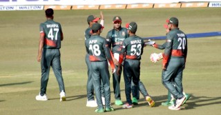 বড় ব্যবধানে হারিয়ে সিরিজ জয় নিশ্চিত করলো বাংলাদেশ
