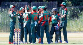 বিশ্বকাপ মঞ্চে বাংলাদেশের মেয়েরা