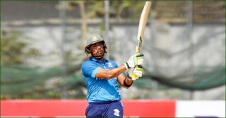 ডিপিএলে সেঞ্চুরি হাঁকালেন এনামুল হক বিজয়