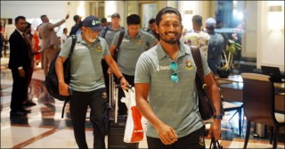 দেশে ফিরলো টাইগাররা, এবার মিশন নিউজিল্যান্ড সিরিজ