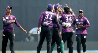সিলেটকে হারিয়ে চট্টগ্রামের শুভ সূচনা