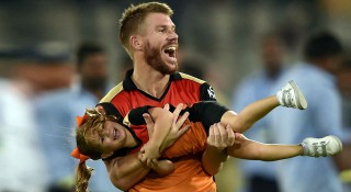 ওয়ার্নারের কাঁধে আবারও দায়িত্ব দিল সানারাইজার্স