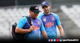 চলে এসেছেন ডোমিঙ্গো ও রায়ান কুক