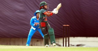 বাংলাদেশ নারী ক্রিকেটে প্রথম সেঞ্চুরিয়ান ফারজানা