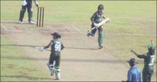 ওপেনিং জুটিতে ফারজানা-মুর্শিদার রেকর্ড