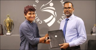 মালদ্বীপে নারী ক্রিকেটারদের কোচ বাংলাদেশি ফাতেমা তুজ জোহরা
