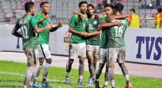তিন বছরের মধ্যে সর্বোচ্চ র‌্যাঙ্কিংয়ে বাংলাদেশ ফুটবল