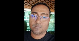 ম্যাচ চলাকালে হৃদরোগে মারা গেলেন ফিজিও হাসান আহমেদ