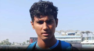 পেসারদের মধ্যে একটা চ্যালেঞ্জ কাজ করছে : হাসান