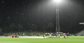 বৃষ্টি আইনেও সমান স্কোর, সিরিজ জিতলো ভারত