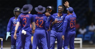 পাকিস্তানকে সরিয়ে সিরিজ জয়ে ভারতের বিশ্ব রেকর্ড