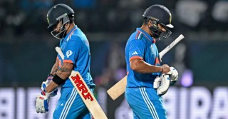 নিউজিল্যান্ডের বিপক্ষে ব্যাটিংয়ে ভারত