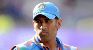বাদ পড়া ধোনি দলের ‌‘অবিচ্ছেদ্য’ অংশ