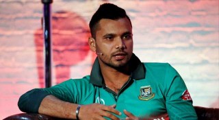 মাশরাফিকে ‘জাতীয় বীর’ বললো আইসিসি