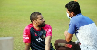 ৪০২ দিন পর মাঠের খেলায় মাশরাফি