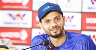 অস্ট্রেলিয়া, নিউজিল্যান্ড, এবার ইংল্যান্ড : মাশরাফি