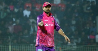 বিপিএল থেকে ‘বিরতি’ নিলেন মাশরাফি