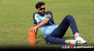 নিজের খেলা চালিয়ে যাবেন মাশরাফি