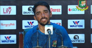 মনে হয়েছিল পুরো পৃথিবী একদিকে, আমি আরেক দিকে: মমিনুল