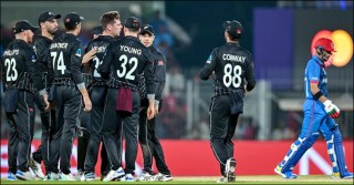 টানা চতুর্থ জয়ে সেমির কাছে নিউজিল্যান্ড