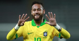 দেশের ভার বহন করতে ‘প্রস্তুত’ নেইমার