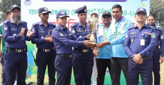 শেরপুরে রেঞ্জ ক্রিকেটে চ্যাম্পিয়ন ময়মনসিংহ জেলা পুলিশ