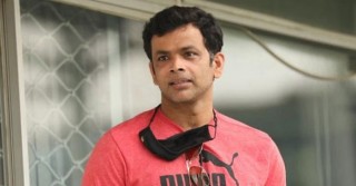 নির্বাচনে অংশ নিতে নির্বাচক থেকে রাজ্জাকের পদত্যাগ